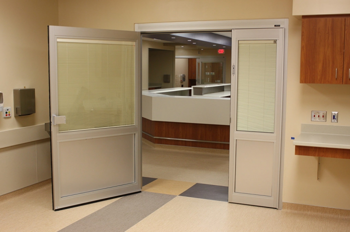 gt2300-manual-swing-door-2 | NABCO Entrances